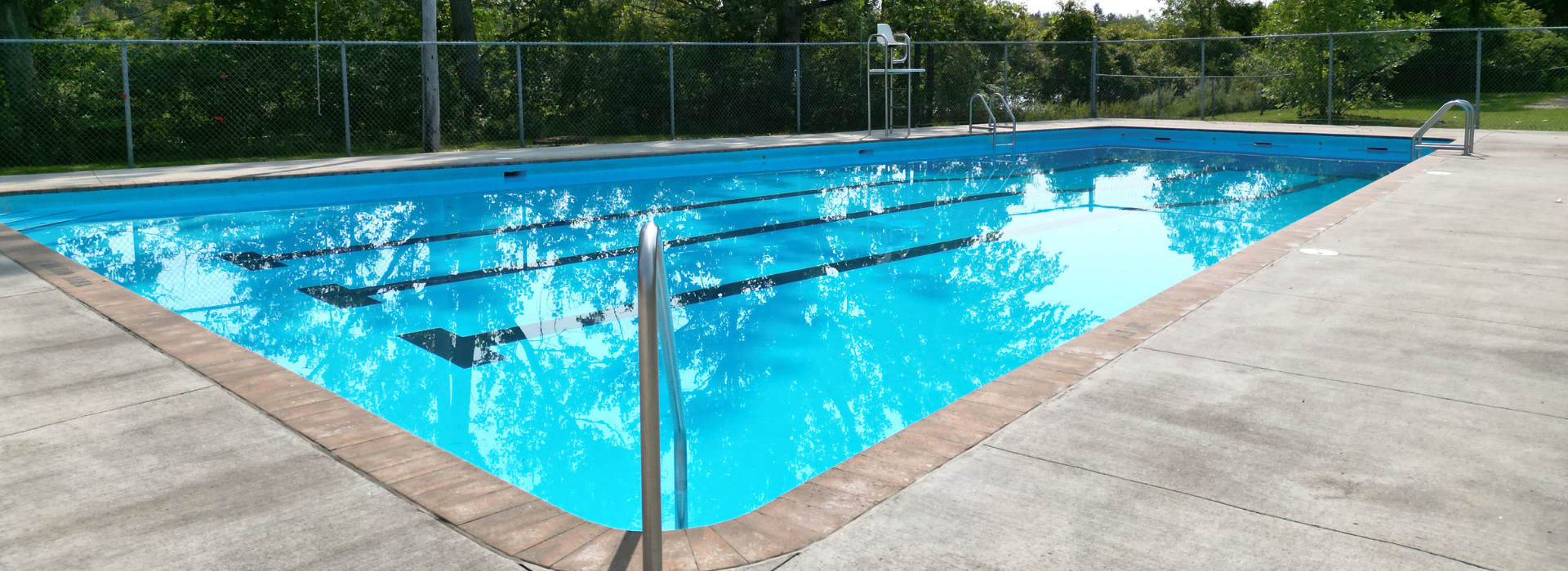 La piscine centenaire de Russell